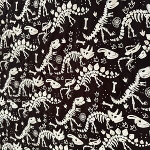 Dinosaur Fossil Pattern Throw Blanket - Black and White